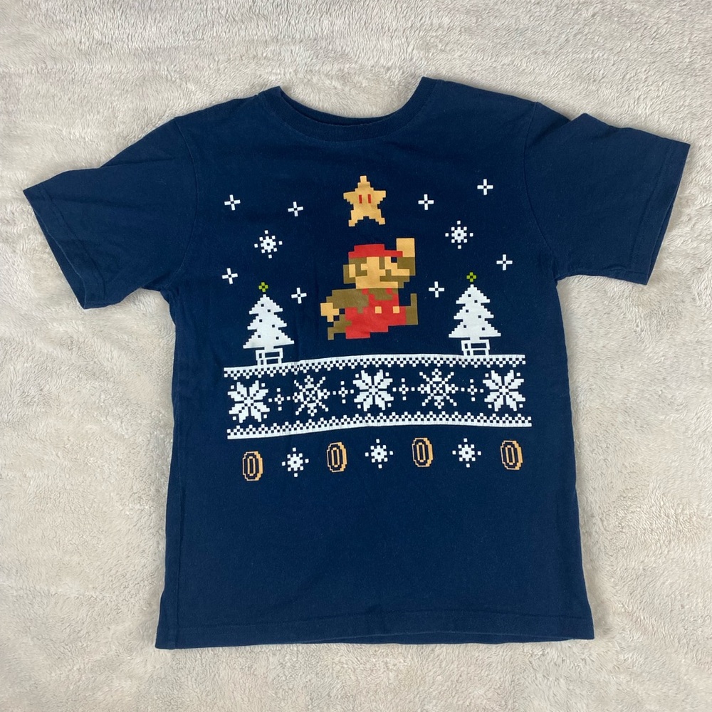 Super Mario Bros Christmas Holiday T-Shirt Size Youth Medium (7/8)